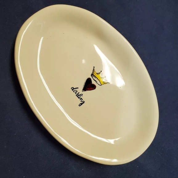 RAE DUNN Darling Heart Crown Oval Shaped Plate Trinket Jewelry Small Ring Dish - Picture 1 of 2